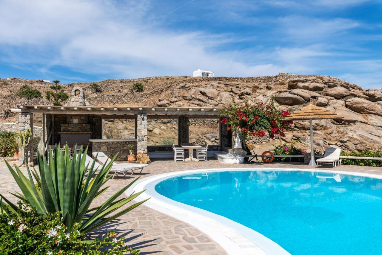 Yalos Mykonos Ornos Pouli private apartments w shared swimming pool Mykonos Town Exterior foto